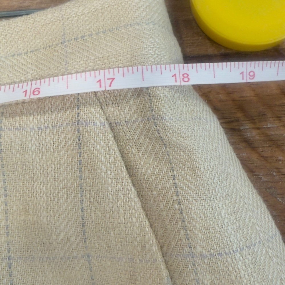 Ralph Lauren Light Tan Suit with light blue pattern - Picture 4 of 8